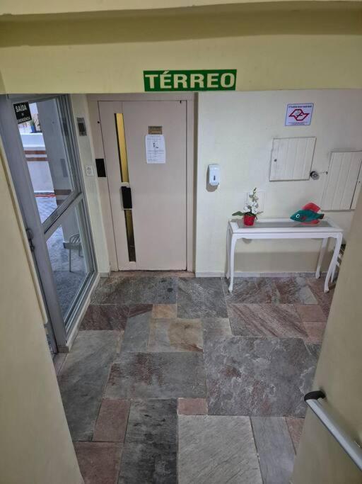 Ap Varanda Area Nobre Enseada Apartamento Guarujá