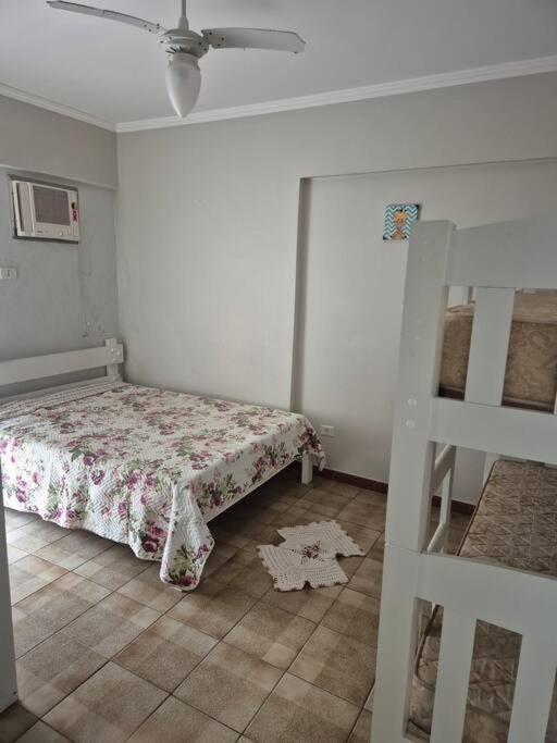 Ap Varanda Area Nobre Enseada Apartment Guaruja