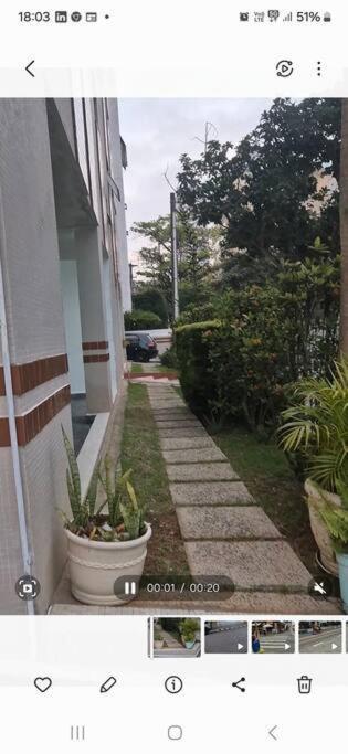 Ap Varanda Area Nobre Enseada *